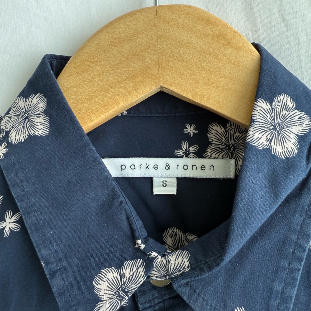 Parke & Ronen Blue Floral Casual Shirt